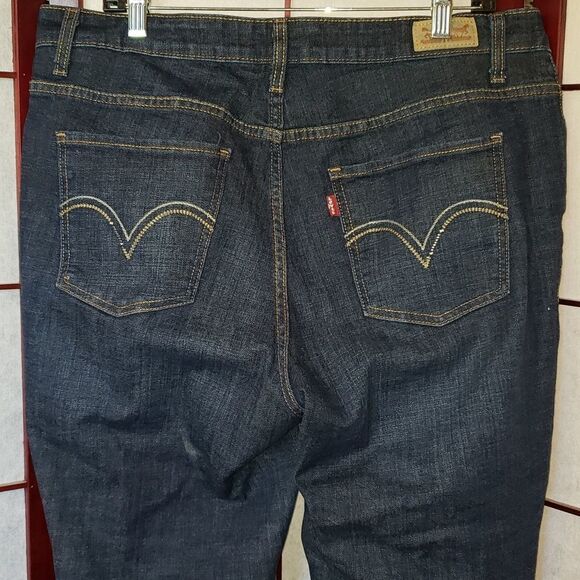 Levi's 580 Boot Cut Dark Wash Denim Jeans - Picture 6 of 12